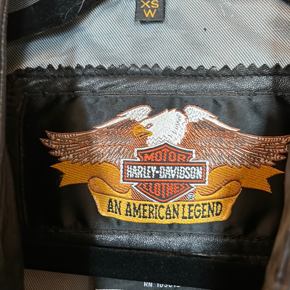 Harley Davidson heavy black leather jacket with silver studding. XS - Picture 3 of 9